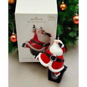 Hallmark Keepsake Christmas Ornament Singing Santa Claus Is Coming To Town